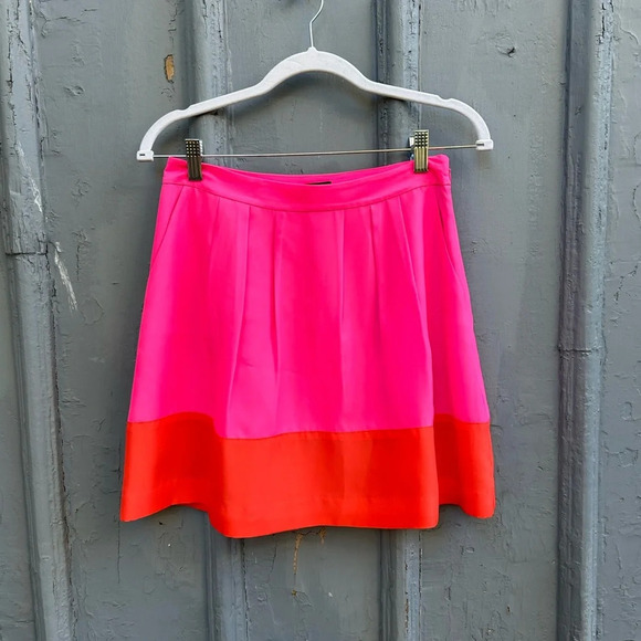 J.  Crew Barbie Pink & Red Flare Skirt, size 0 - Picture 2 of 8